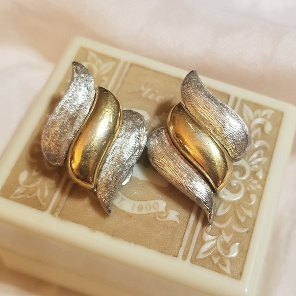 Dior Jewelry - Vintage Christian Dior Two Tone Classic Earrings